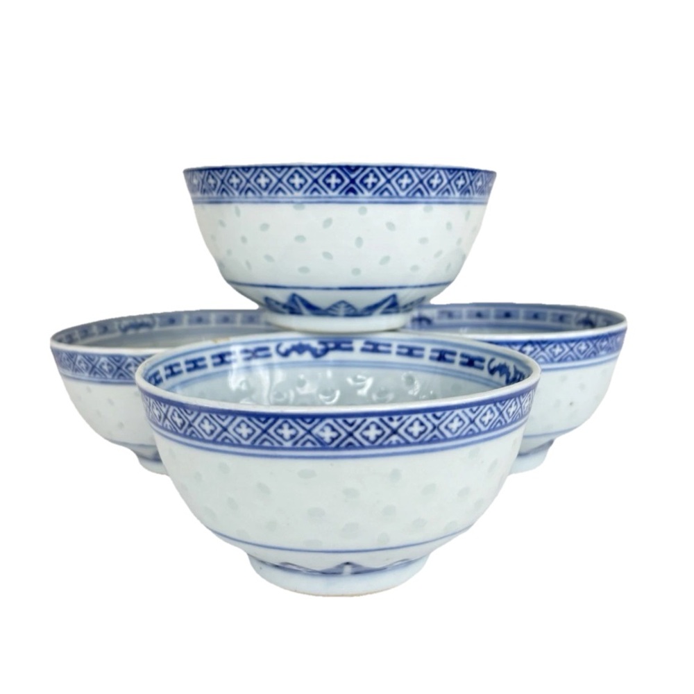 VTG Rice Eyes Rice Dragon  Bowls Blue & White 4.5" x 2.25" Set 4 Made China Read